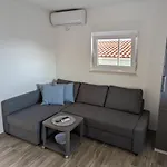 Lipa דירה ויר